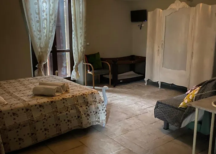 Tatil Evi Cascina Natura Relax E Piscina